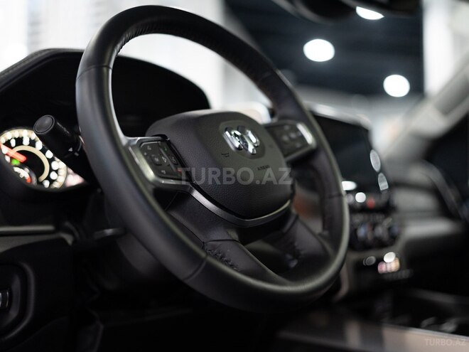 Dodge Ram-12