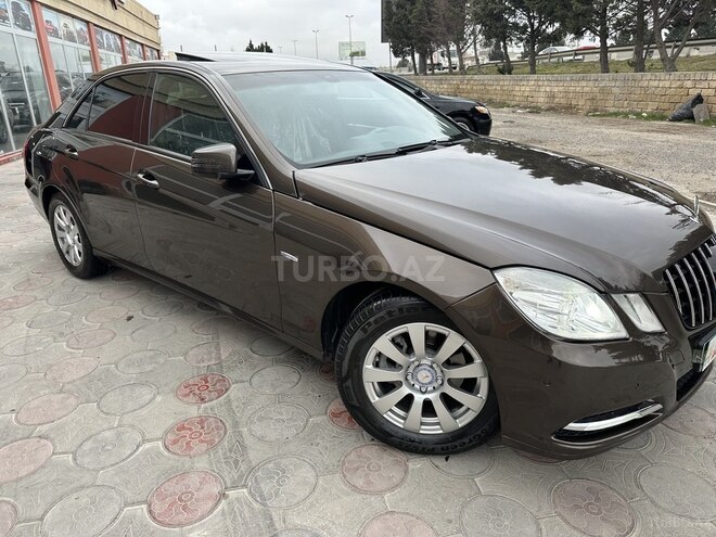 Mercedes E 220 d 2009, 235,000 km - 2.2 l - Sumqayıt