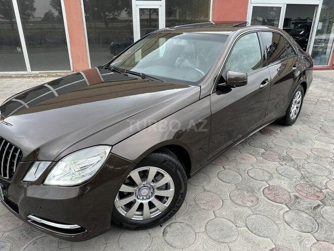 Mercedes E 220 d 2009, 235,000 km - 2.2 l - Sumqayıt