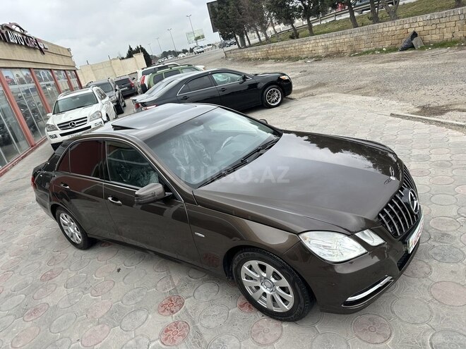 Mercedes E 220 d 2009, 235,000 km - 2.2 l - Sumqayıt