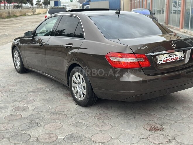 Mercedes E 220 d 2009, 235,000 km - 2.2 l - Sumqayıt