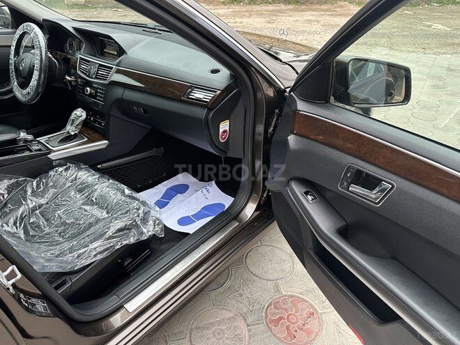 Mercedes E 220 d 2009, 235,000 km - 2.2 l - Sumqayıt