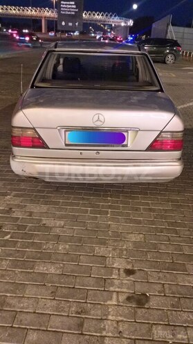 Mercedes E 200 1994, 390,000 km - 2.0 l - Bakı