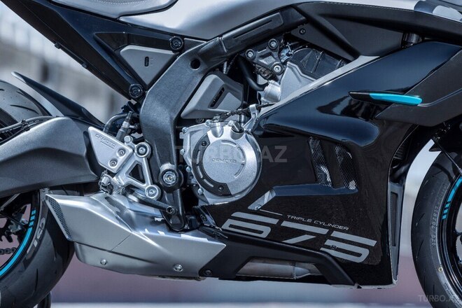 CFMOTO 675SR-R-10
