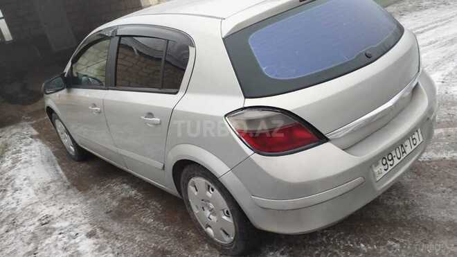 Opel Astra-7
