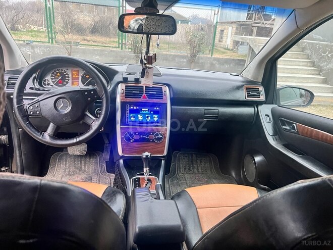 Mercedes B 170 2007, 187,000 km - 1.7 l - Füzuli