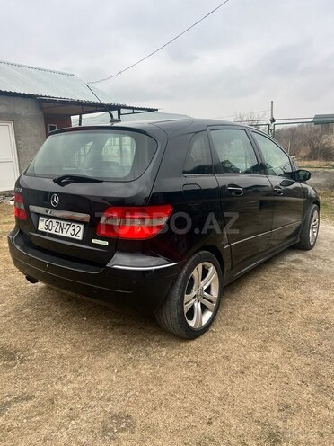 Mercedes B 170 2007, 187,000 km - 1.7 l - Füzuli