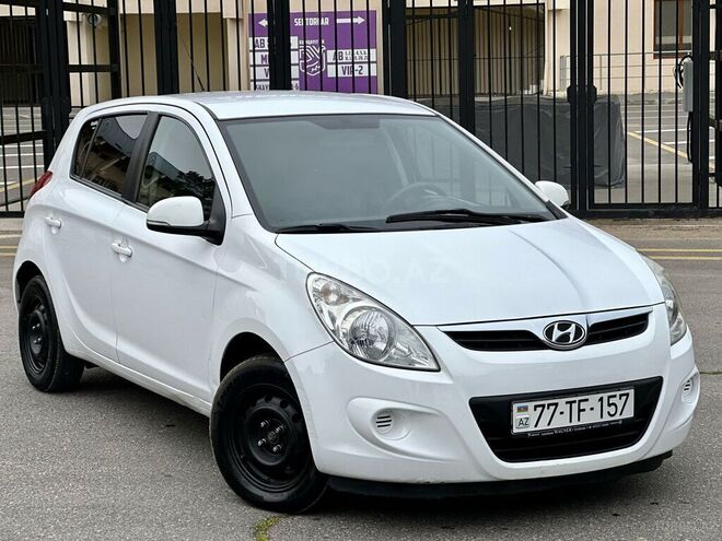 Hyundai i20 2010, 236,000 km - 1.4 l - Sumqayıt
