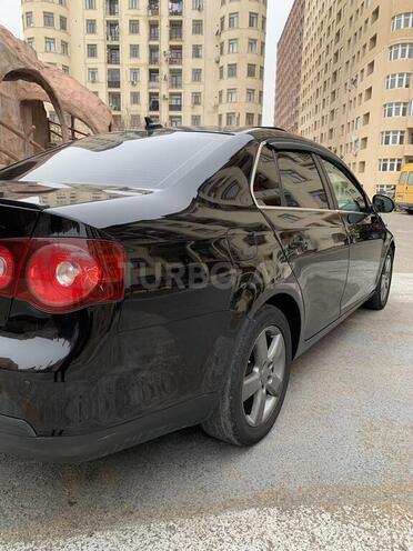 Volkswagen Jetta 2007, 376,000 km - 2.5 l - Bakı