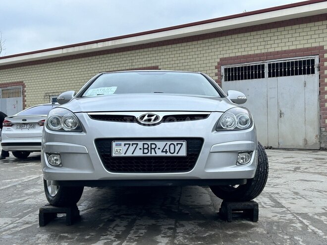 Hyundai i30 2009, 207,400 km - 1.4 l - İsmayıllı