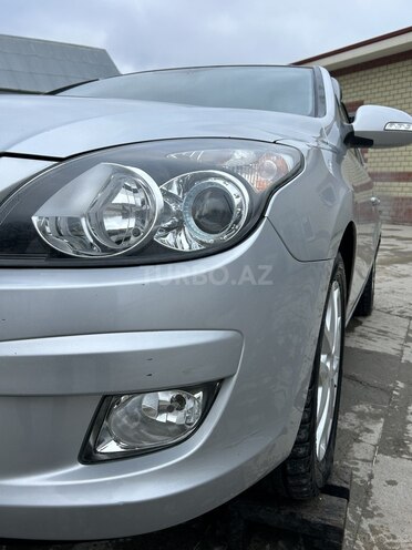 Hyundai i30 2009, 207,400 km - 1.4 l - İsmayıllı