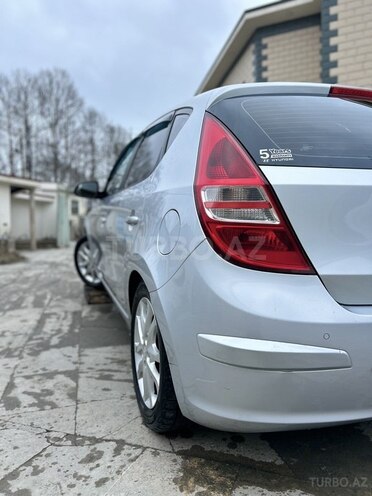 Hyundai i30 2009, 207,400 km - 1.4 l - İsmayıllı