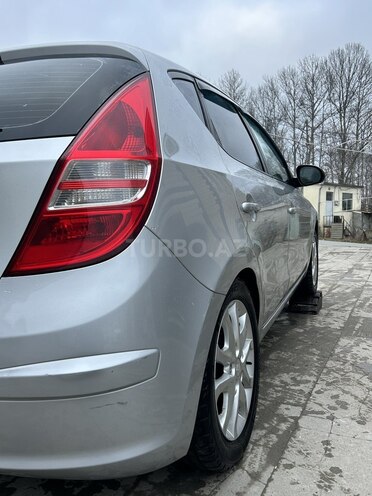 Hyundai i30 2009, 207,400 km - 1.4 l - İsmayıllı