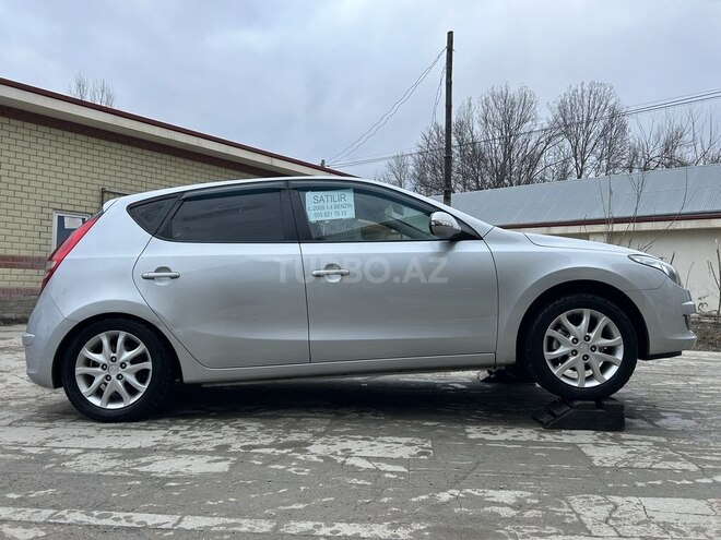 Hyundai i30 2009, 207,400 km - 1.4 l - İsmayıllı
