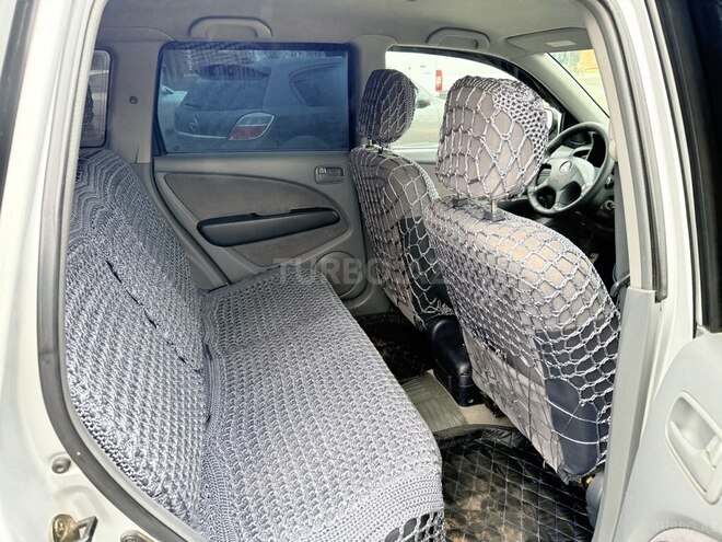 Mitsubishi Airtrek 2001, 296,000 km - 2.0 л - Tovuz