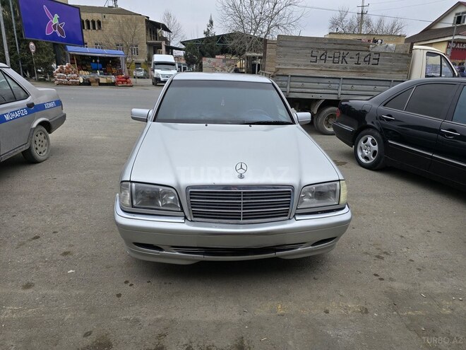 Mercedes C 200 d 1999, 200,000 km - 2.2 l - Sabirabad