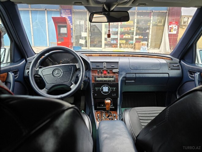 Mercedes C 200 d 1999, 200,000 km - 2.2 l - Sabirabad
