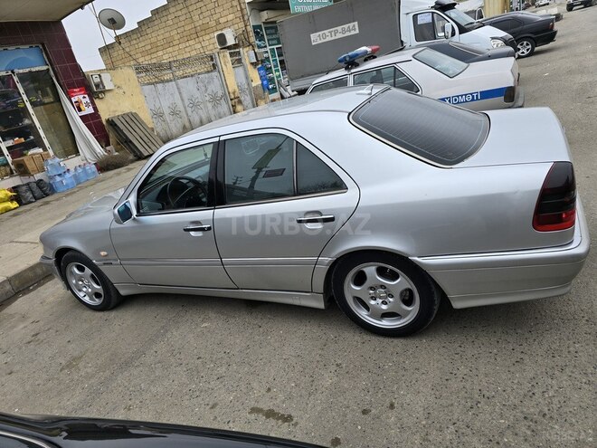 Mercedes C 200 d 1999, 200,000 km - 2.2 l - Sabirabad