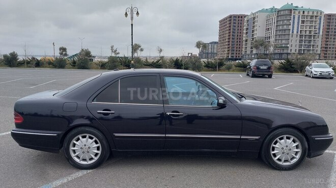 Mercedes E 220 d 2000, 510,000 km - 2.2 l - Sumqayıt