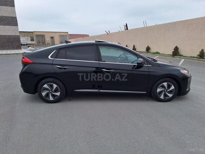 Hyundai IONIQ 2018, 210,000 km - 1.6 l - Bakı
