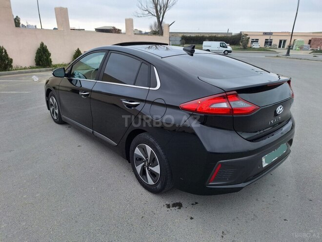 Hyundai IONIQ 2018, 210,000 km - 1.6 l - Bakı