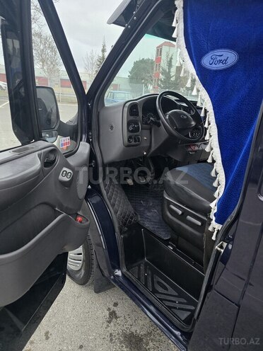 Ford Transit 2001, 275,000 km - 2.4 l - Mingəçevir