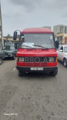 Mercedes 208 D 1993, 322,522 km - 2.3 л - Gəncə