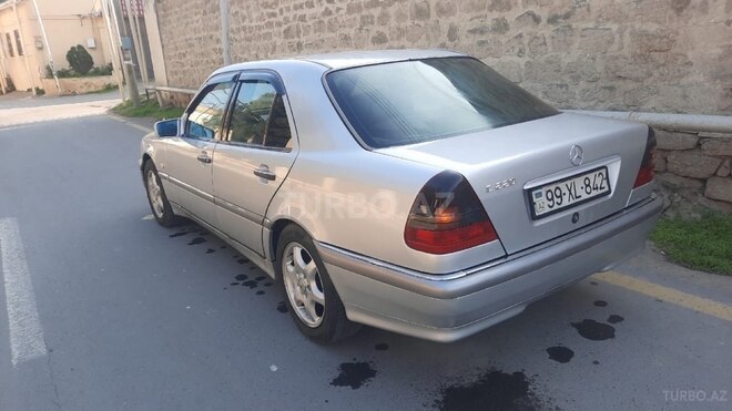 Mercedes C 220 1995, 280,000 km - 2.2 л - Bakı
