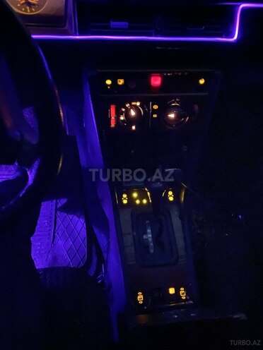 Mercedes E 220 1994, 500,000 km - 2.2 л - Beyləqan