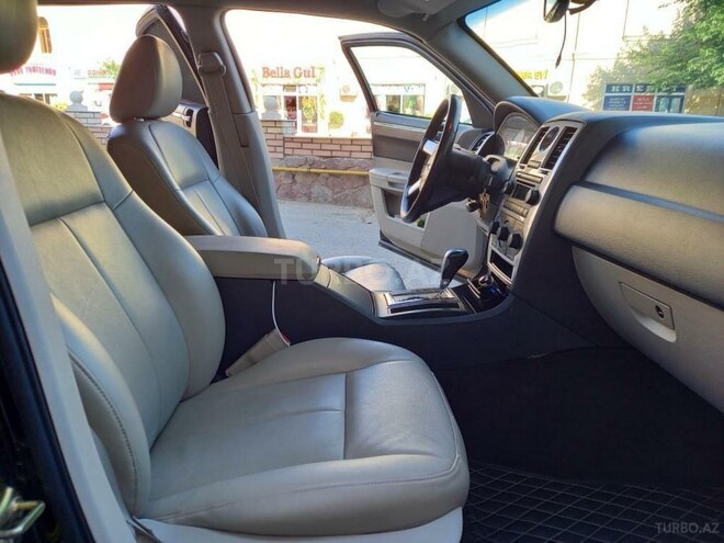 Chrysler 300 2005, 175,000 km - 3.5 l - Bakı