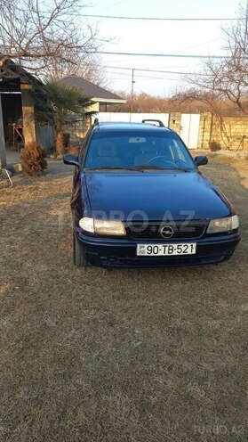 Opel Astra 1997, 350,000 km - 1.6 l - Zaqatala