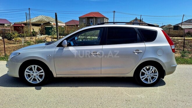 Hyundai i30 2008, 245,000 km - 1.6 l - Gəncə