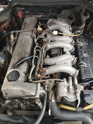 Mercedes E 300 d 1991, 300,000 km - 3.0 л - Bakı