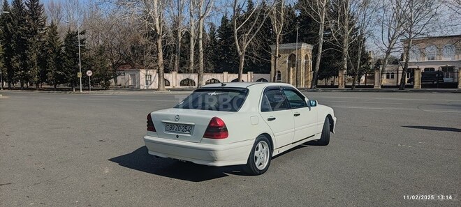Mercedes C 180 1995, 300,000 km - 1.8 l - Mingəçevir