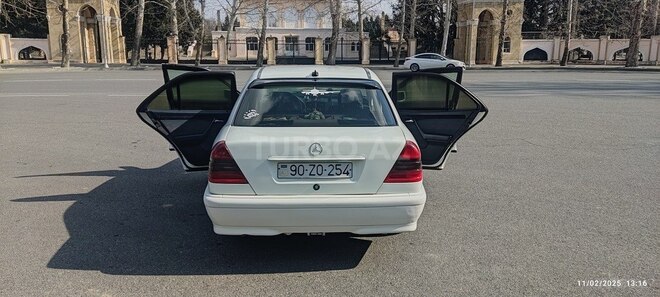 Mercedes C 180 1995, 300,000 km - 1.8 l - Mingəçevir
