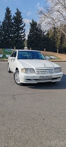 Mercedes C 180 1995, 300,000 km - 1.8 l - Mingəçevir