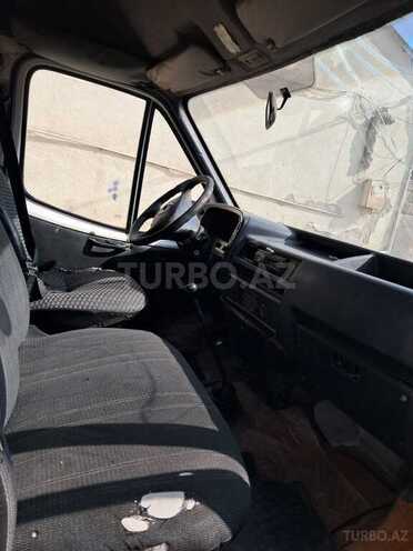 Ford Transit-6