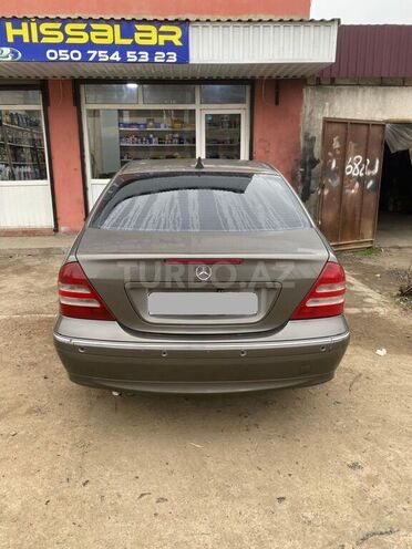 Mercedes C 240 2000, 440,000 km - 2.4 l - Masallı