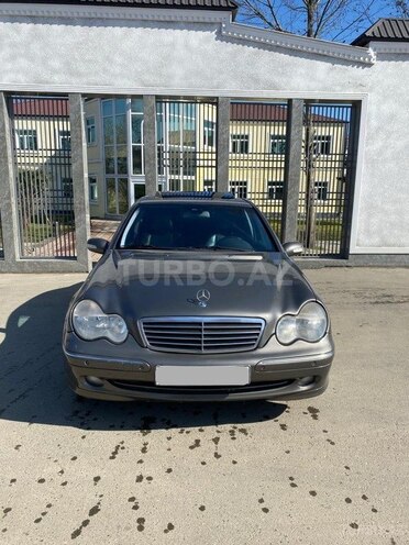 Mercedes C 240 2000, 440,000 km - 2.4 l - Masallı