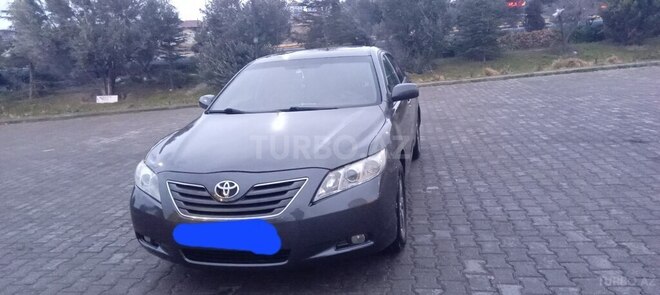 Toyota Camry-3