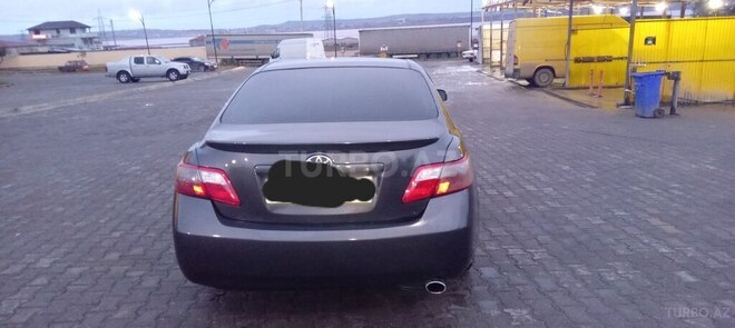 Toyota Camry-5