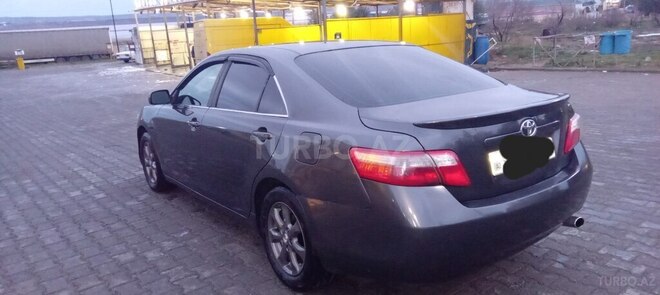 Toyota Camry-6