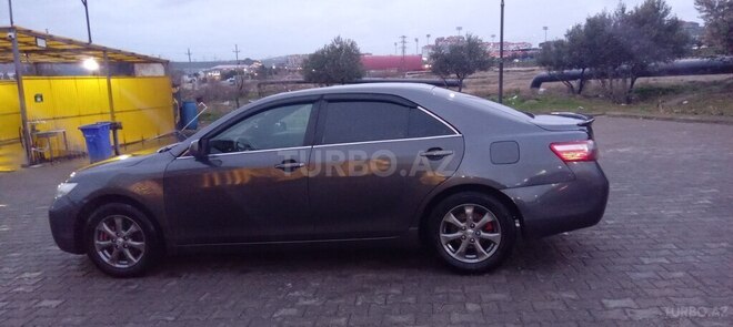 Toyota Camry-8