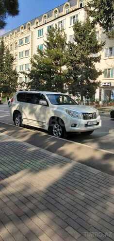 Toyota Land Cruiser Prado 2010, 228,000 km - 2.7 l - Bakı