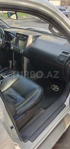 Toyota Land Cruiser Prado 2010, 228,000 km - 2.7 l - Bakı