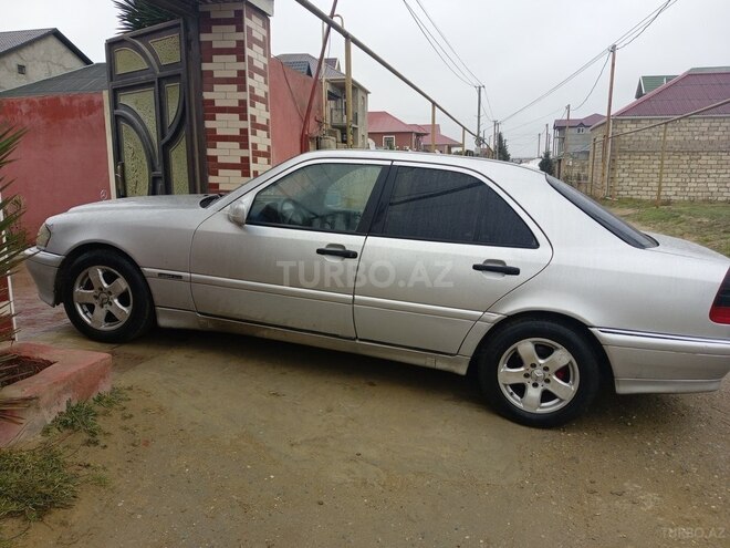 Mercedes C 200 1996, 291,836 km - 2.0 л - Bakı