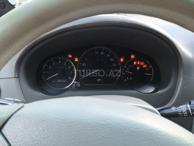 Toyota Sienna 2005, 230,000 km - 3.3 л - Bakı