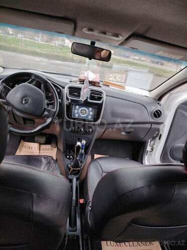 Renault Logan 2015, 261,000 km - 1.6 l - Bakı