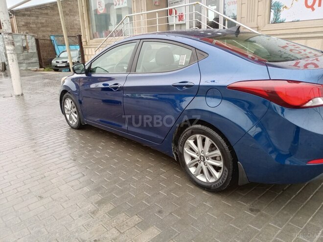 Hyundai Elantra 2015, 154,000 km - 1.8 л - Bakı