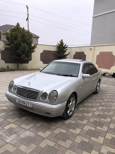 Mercedes E 230 1997, 280,000 km - 2.3 l - Bakı